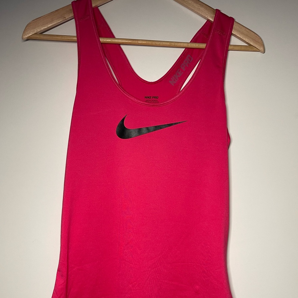 Nike Pro athletic halter training tank top (S)